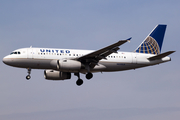 United Airlines Airbus A319-131 (N830UA) at  Los Angeles - International, United States