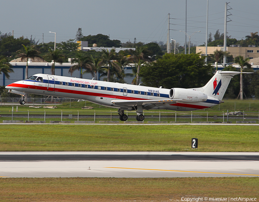 American Eagle Embraer ERJ-140LR (N831AE) | Photo 50113