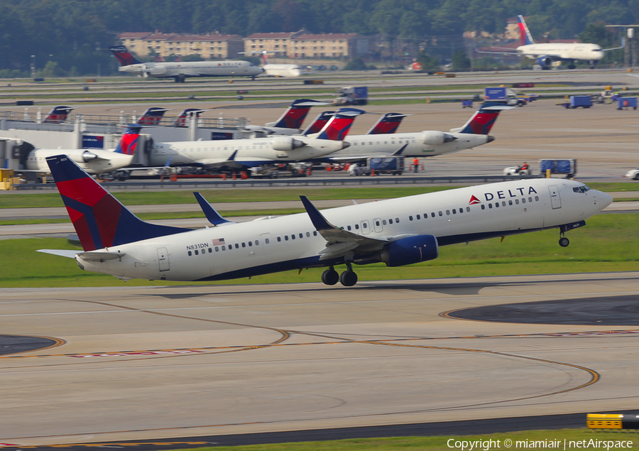 Delta Air Lines Boeing 737-932(ER) (N831DN) | Photo 119667