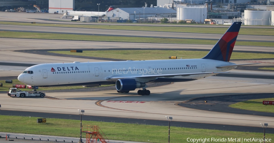 Delta Air Lines Boeing 767-432(ER) (N831MH) | Photo 318165