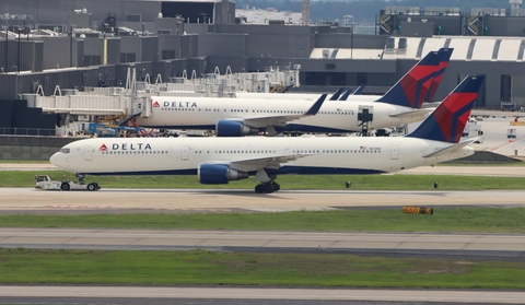 Delta Air Lines Boeing 767-432(ER) (N831MH) at  Atlanta - Hartsfield-Jackson International, United States