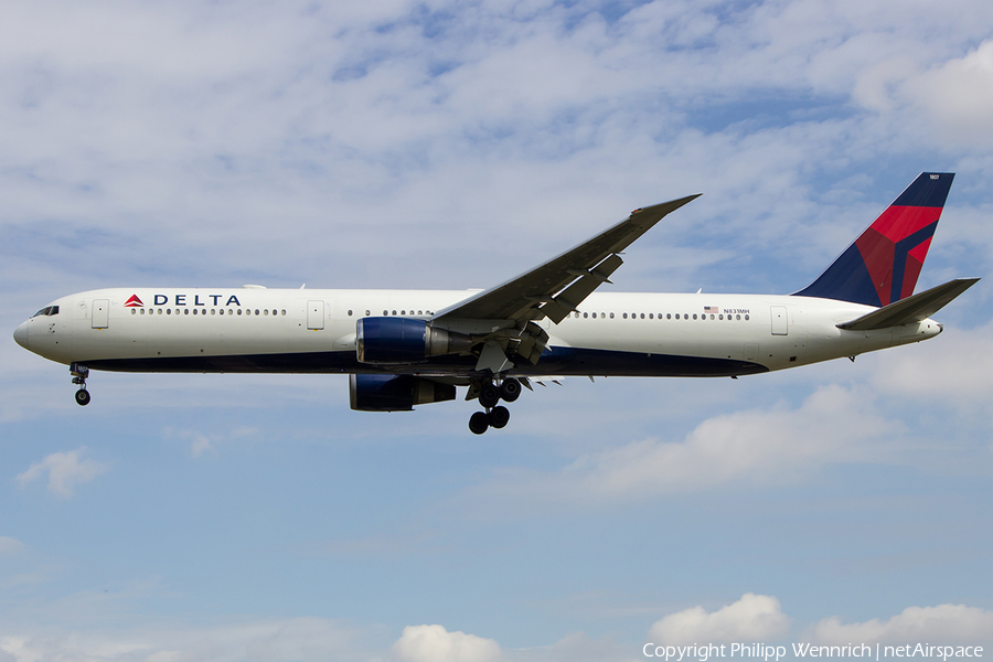 Delta Air Lines Boeing 767-432(ER) (N831MH) | Photo 114882