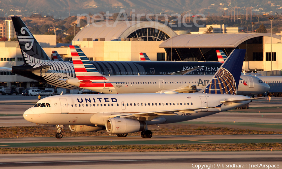 United Airlines Airbus A319-131 (N831UA) | Photo 95002
