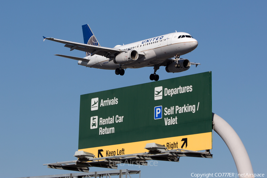 United Airlines Airbus A319-131 (N831UA) | Photo 122560