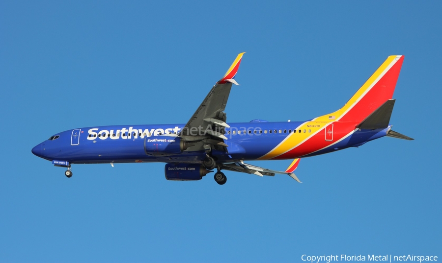 Southwest Airlines Boeing 737-8H4 (N8321D) | Photo 679250