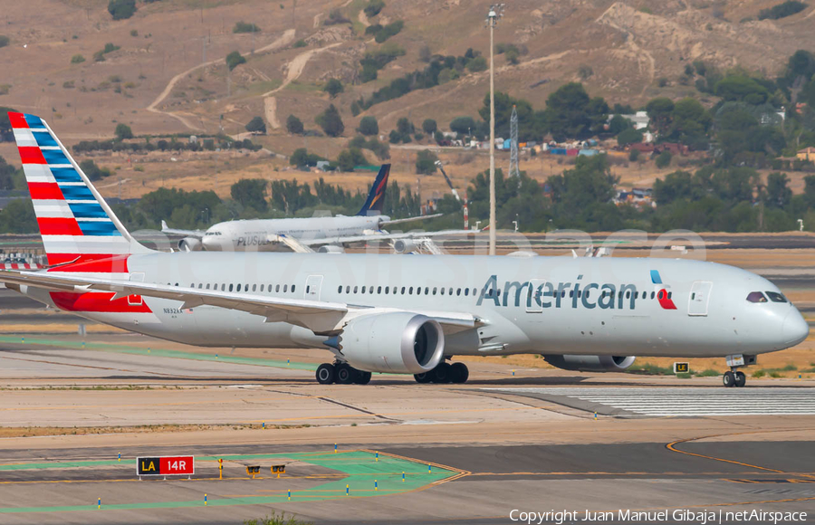 American Airlines Boeing 787-9 Dreamliner (N832AA) | Photo 352415