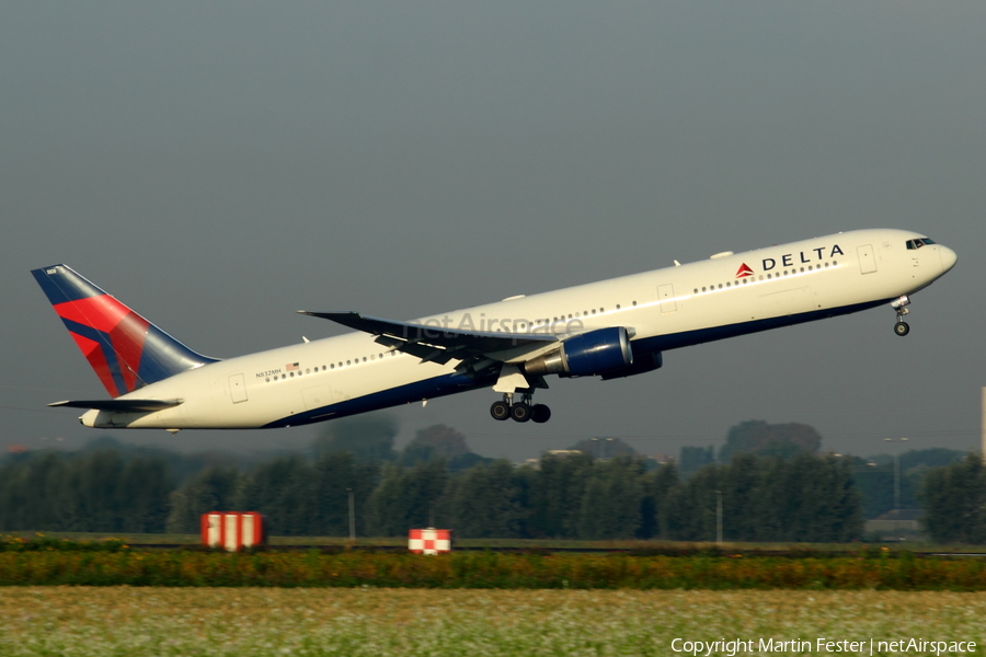 Delta Air Lines Boeing 767-432(ER) (N832MH) | Photo 123807
