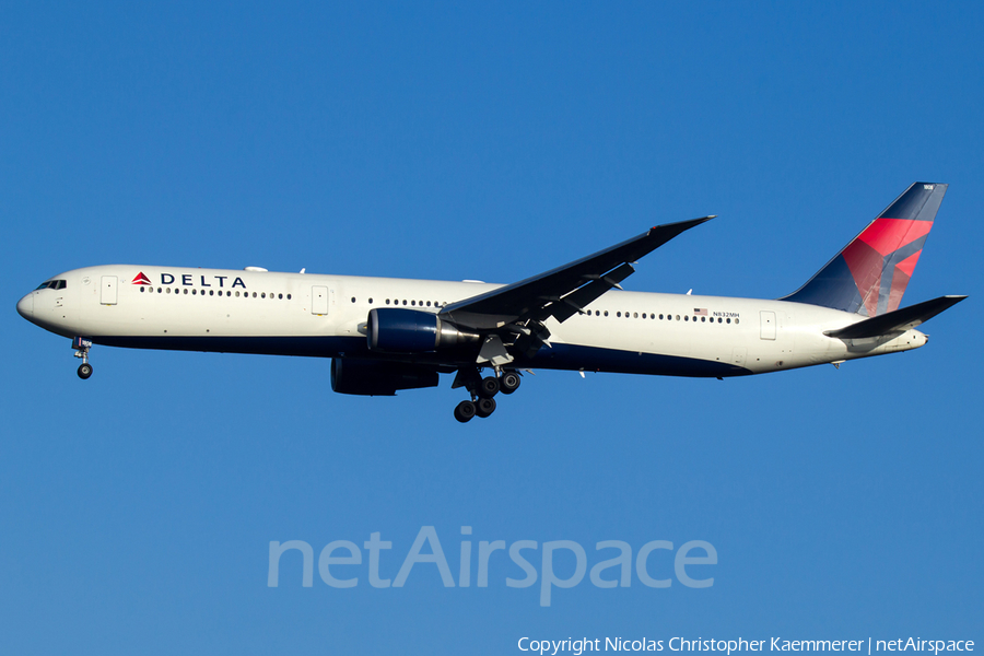 Delta Air Lines Boeing 767-432(ER) (N832MH) | Photo 121959