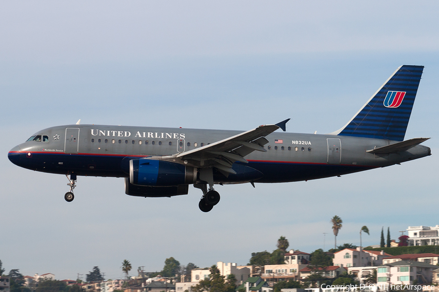 United Airlines Airbus A319-131 (N832UA) | Photo 186617