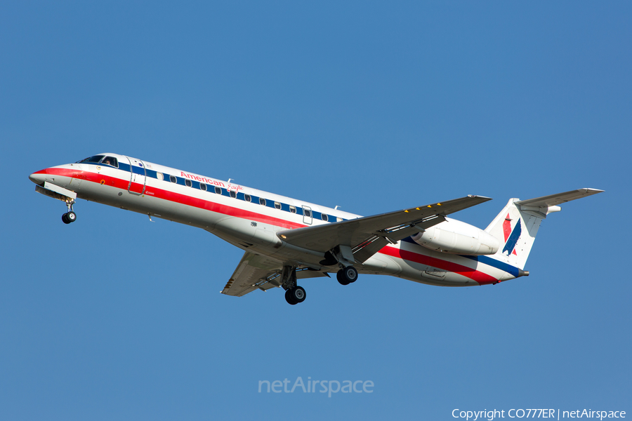 American Eagle Embraer ERJ-140LR (N833AE) | Photo 29915
