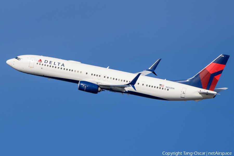Delta Air Lines Boeing 737-932(ER) (N833DN) | Photo 425785