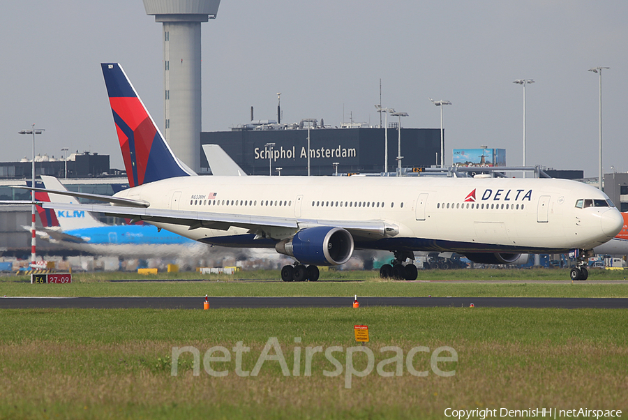 Delta Air Lines Boeing 767-432(ER) (N833MH) | Photo 398735