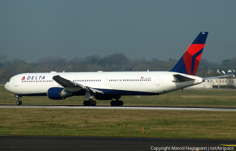 Delta Air Lines Boeing 767-432(ER) (N833MH) | Photo 124673