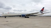 Delta Air Lines Boeing 767-432(ER) (N833MH) at  South Bend - International, United States