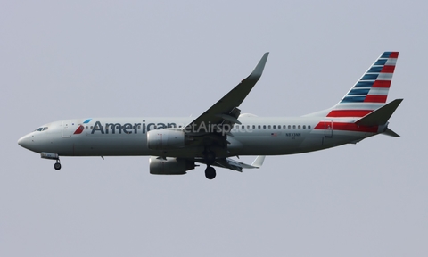 American Airlines Boeing 737-823 (N833NN) at  Chicago - O'Hare International, United States