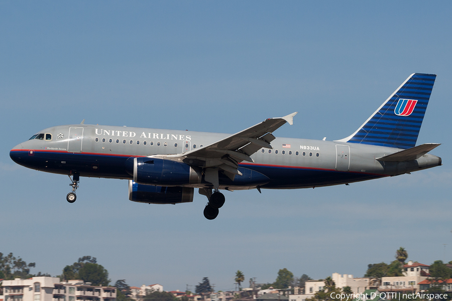 United Airlines Airbus A319-131 (N833UA) | Photo 186425