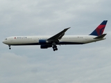Delta Air Lines Boeing 767-432(ER) (N835MH) at  London - Heathrow, United Kingdom