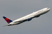 Delta Air Lines Boeing 767-432(ER) (N836MH) at  London - Heathrow, United Kingdom