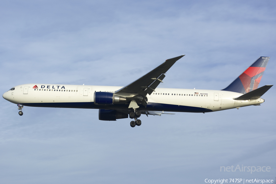 Delta Air Lines Boeing 767-432(ER) (N837MH) | Photo 56982