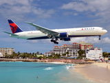 Delta Air Lines Boeing 767-432(ER) (N837MH) at  Philipsburg - Princess Juliana International, Netherland Antilles
