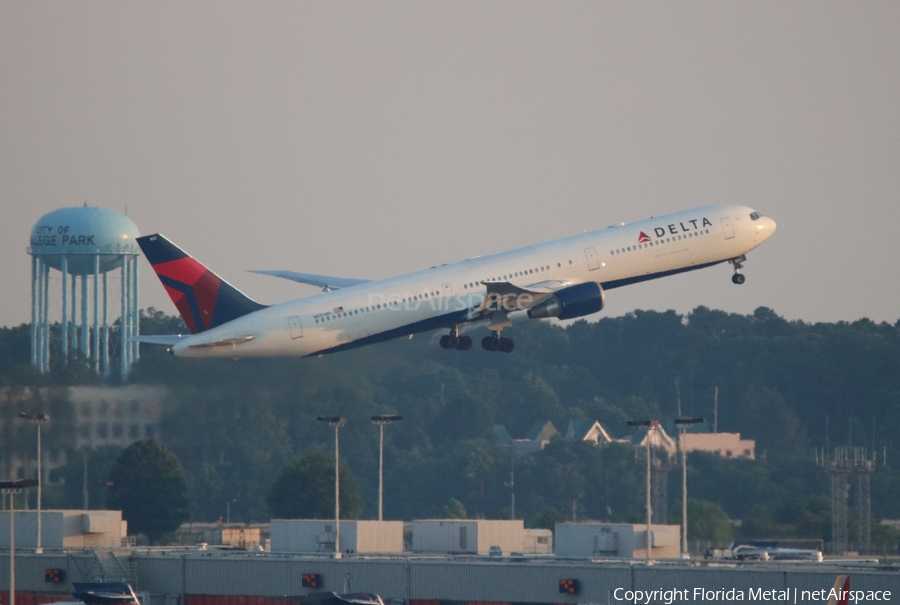 Delta Air Lines Boeing 767-432(ER) (N837MH) | Photo 318229