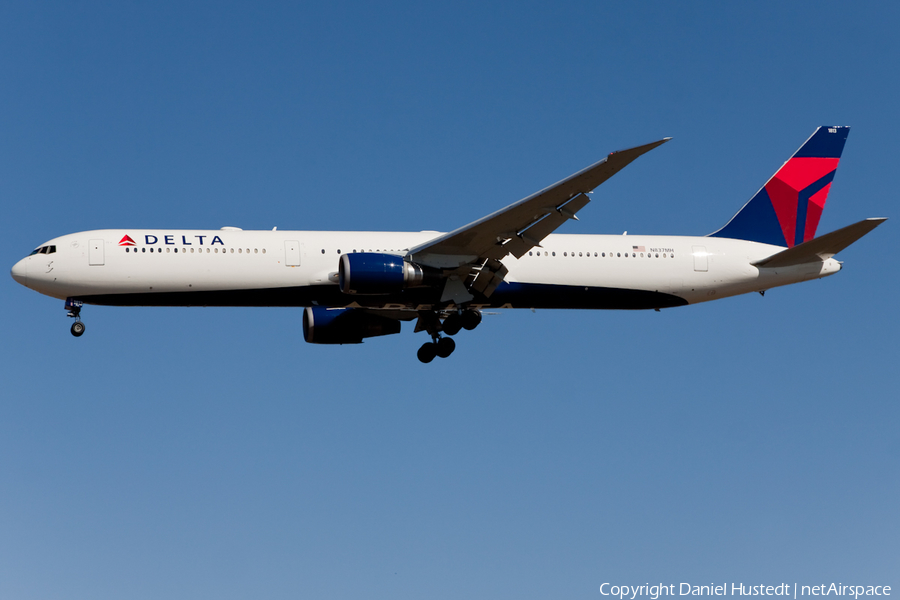 Delta Air Lines Boeing 767-432(ER) (N837MH) | Photo 448564