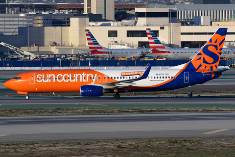 Sun Country Airlines Boeing 737-8KN (N837SY) at  Los Angeles - International, United States