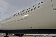 Delta Air Lines Boeing 767-432(ER) (N838MH) at  Dusseldorf - International, Germany