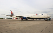 Delta Air Lines Boeing 767-432(ER) (N838MH) at  Dusseldorf - International, Germany
