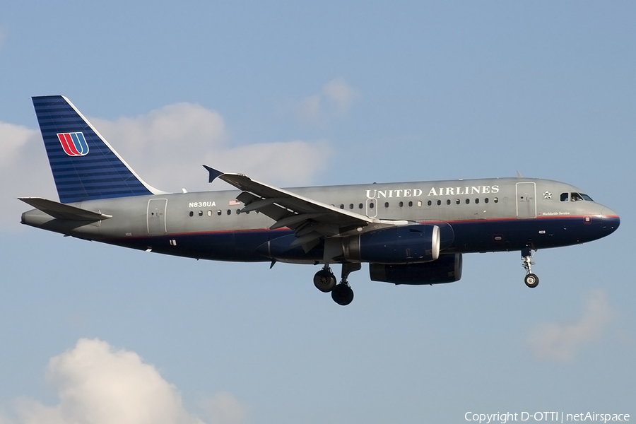 United Airlines Airbus A319-131 (N838UA) | Photo 177462