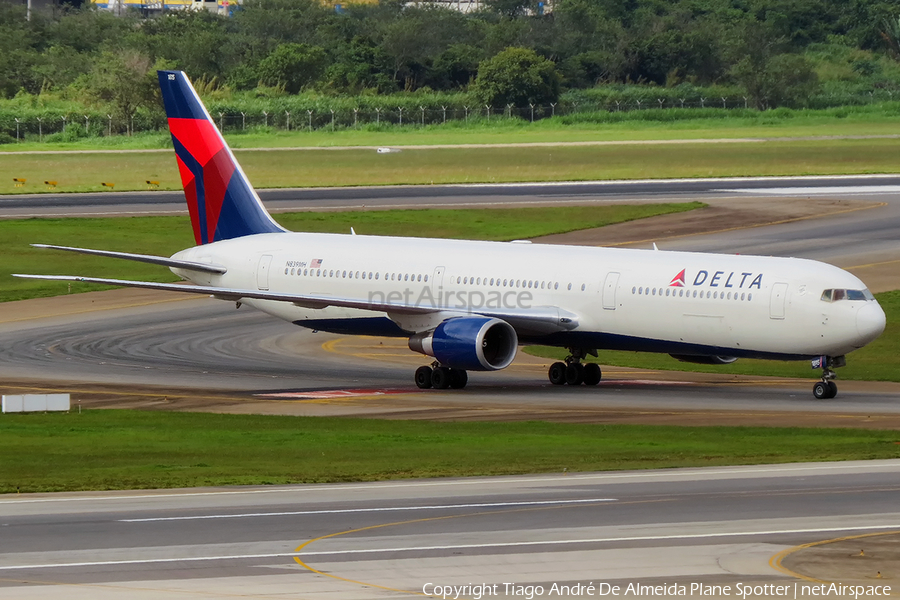 Delta Air Lines Boeing 767-432(ER) (N839MH) | Photo 385154