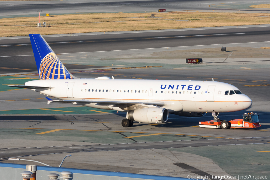 United Airlines Airbus A319-131 (N839UA) | Photo 597052