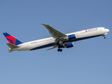 Delta Air Lines Boeing 767-432(ER) (N840MH) at  Dublin, Ireland