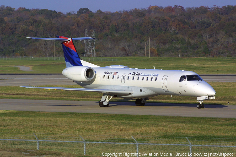 Delta Connection (Chautauqua Airlines) Embraer ERJ-135LR (N840RP) | Photo 91020