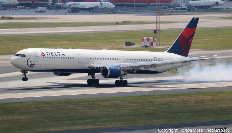 Delta Air Lines Boeing 767-432(ER) (N841MH) | Photo 300094