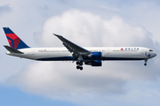 Delta Air Lines Boeing 767-432(ER) (N841MH) at  New York - John F. Kennedy International, United States
