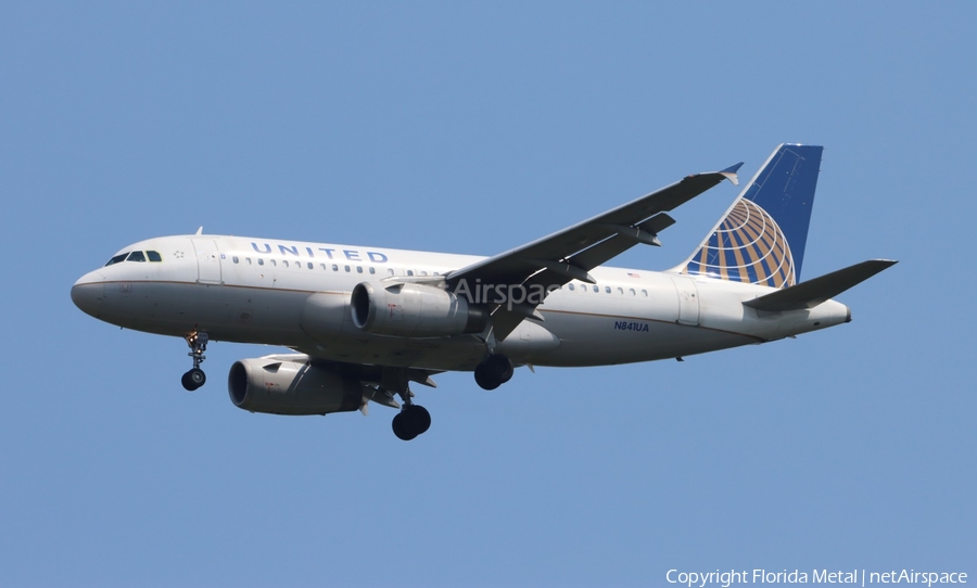 United Airlines Airbus A319-131 (N841UA) | Photo 673117