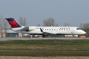 Delta Connection (Pinnacle Airlines) Bombardier CRJ-200LR (N8423C) at  Green Bay - Austin Straubel International, United States