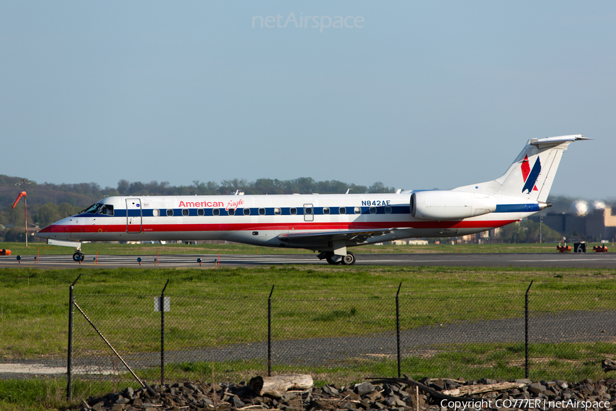 American Eagle Embraer ERJ-140LR (N842AE) | Photo 24968
