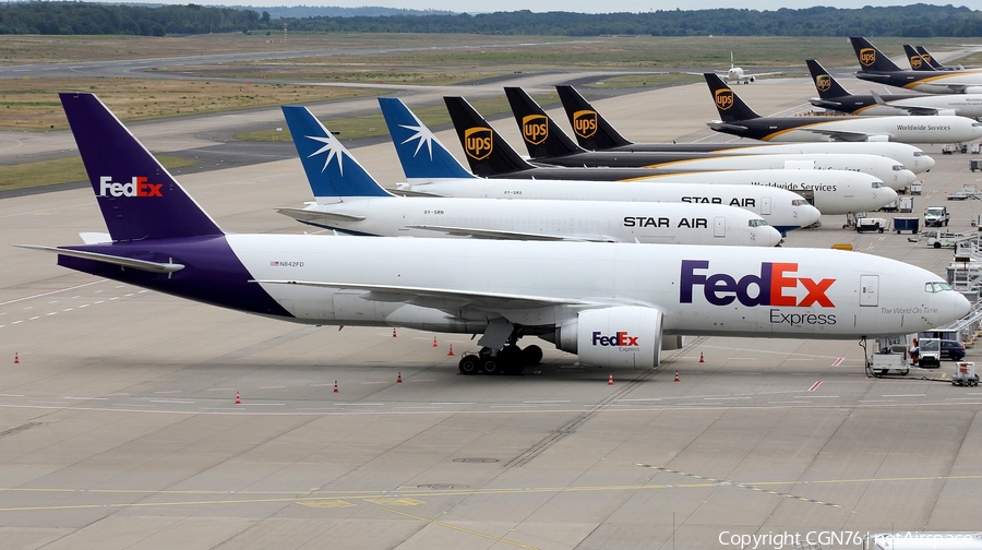 FedEx Boeing 777-FHT (N842FD) | Photo 513847