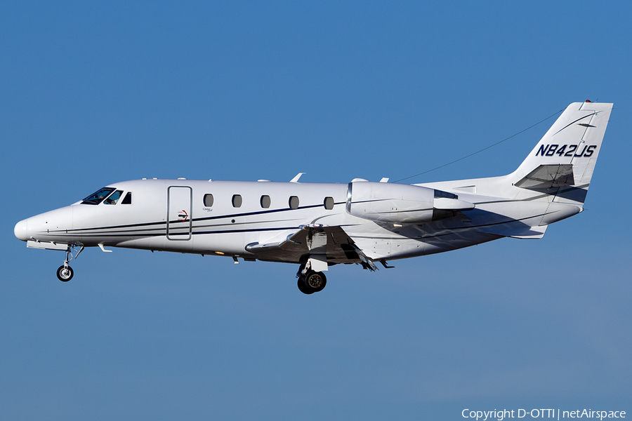 flyExclusive Cessna 560XL Citation Excel (N842JS) | Photo 547876