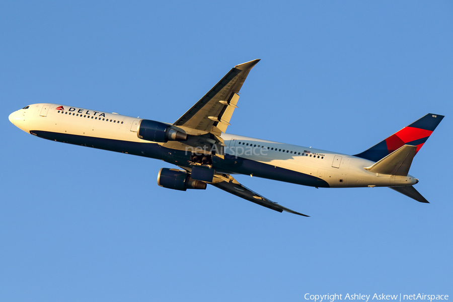 Delta Air Lines Boeing 767-432(ER) (N842MH) | Photo 133779