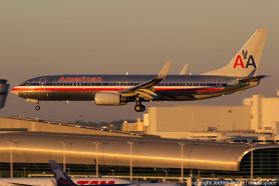 American Airlines Boeing 737-823 (N842NN) | Photo 40525