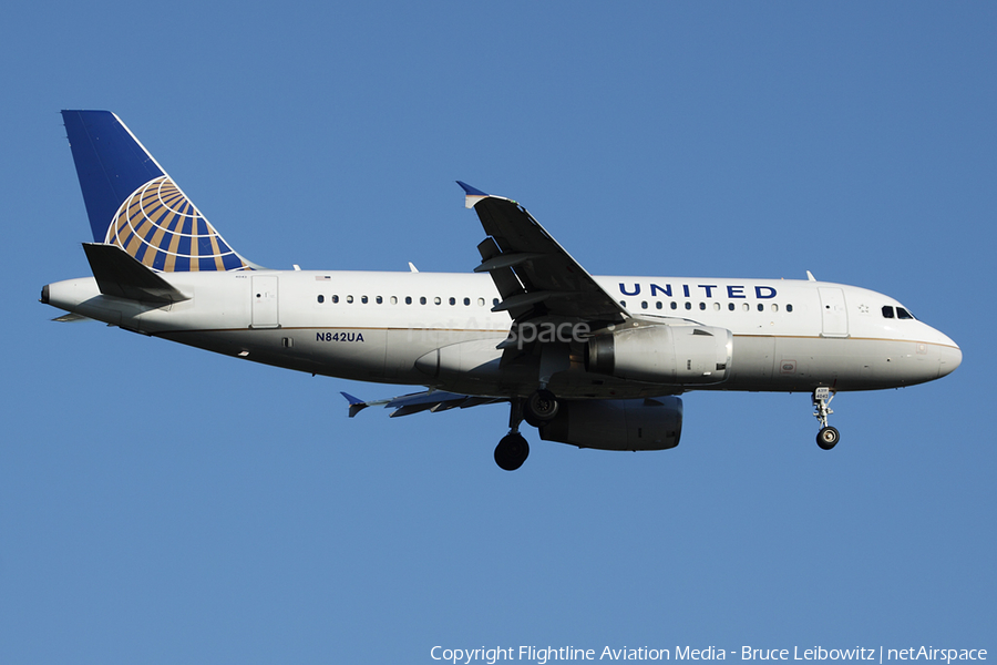 United Airlines Airbus A319-131 (N842UA) | Photo 92526