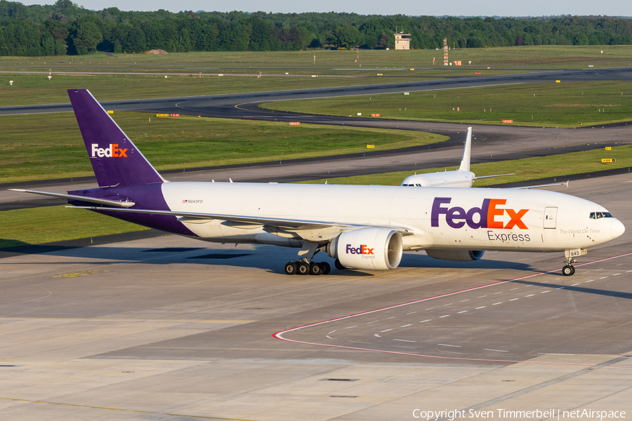 FedEx Boeing 777-FHT (N843FD) | Photo 680601