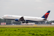 Delta Air Lines Boeing 767-432(ER) (N843MH) at  Amsterdam - Schiphol, Netherlands