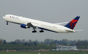 Delta Air Lines Boeing 767-432(ER) (N843MH) at  Dusseldorf - International, Germany