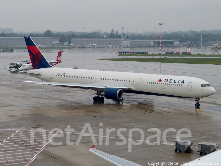 Delta Air Lines Boeing 767-432(ER) (N843MH) | Photo 421444