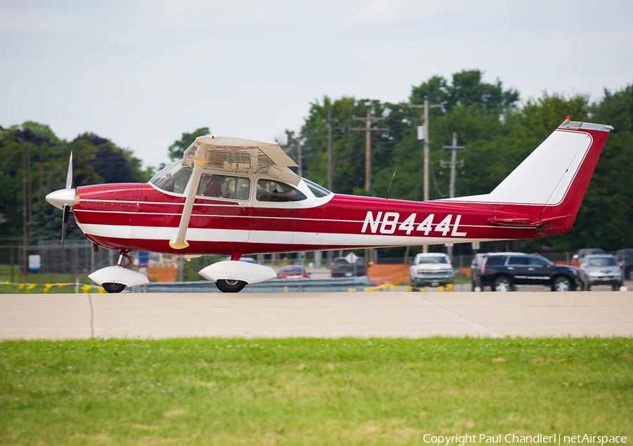 (Private) Cessna 172I Skyhawk (N8444L) | Photo 185746
