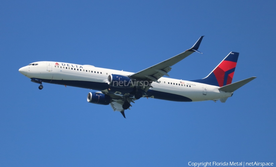 Delta Air Lines Boeing 737-932(ER) (N844DN) | Photo 318368